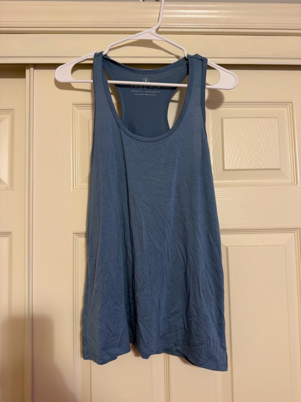 Free Fly WOMEN'S BAMBOO MOTION RACERBACK TANK - Picture 2 of 4